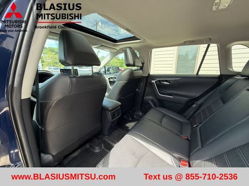 Used 2023 Toyota RAV4 XLE AWD/4WD image 44