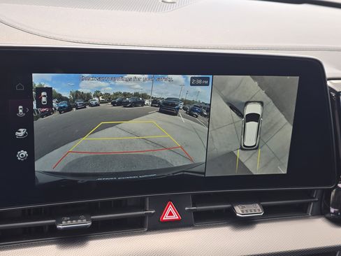 Certified 2023 Kia Sportage SX image 25