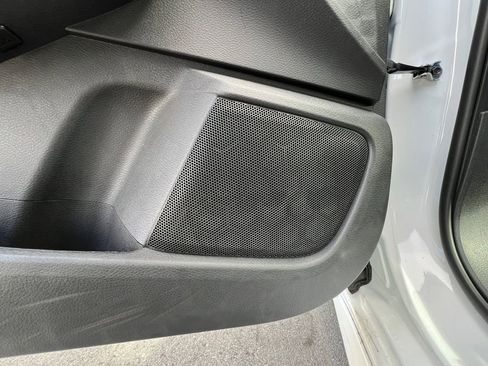 New 2025 Nissan Sentra SR image 14