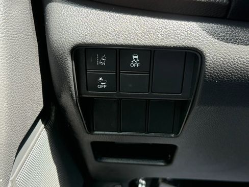 Used 2018 Honda CR-V EX image 39