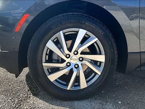 Used 2022 Chevrolet Equinox Premier AWD/4WD image 8