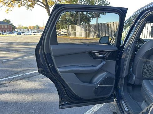 Certified 2025 Audi Q7 3.0T Premium Plus w/ Premium Plus Package image 23