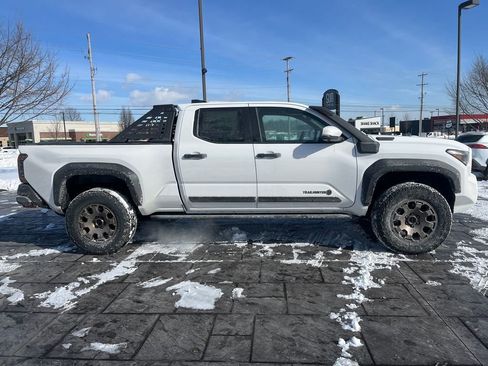 New 2026 Toyota Tacoma Trailhunter image 6