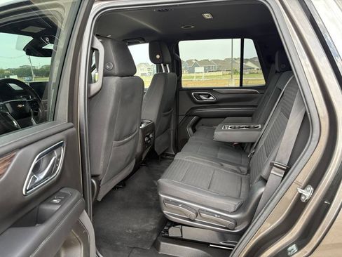 Used 2021 Chevrolet Tahoe LS AWD/4WD image 11