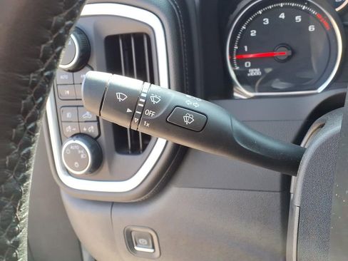 Used 2022 Chevrolet Silverado 1500 LT Trail Boss w/ Bed Protection Package image 28