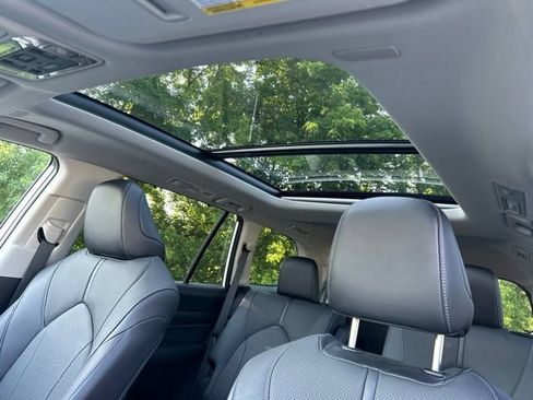 Certified 2025 Toyota Grand Highlander AWD image 26