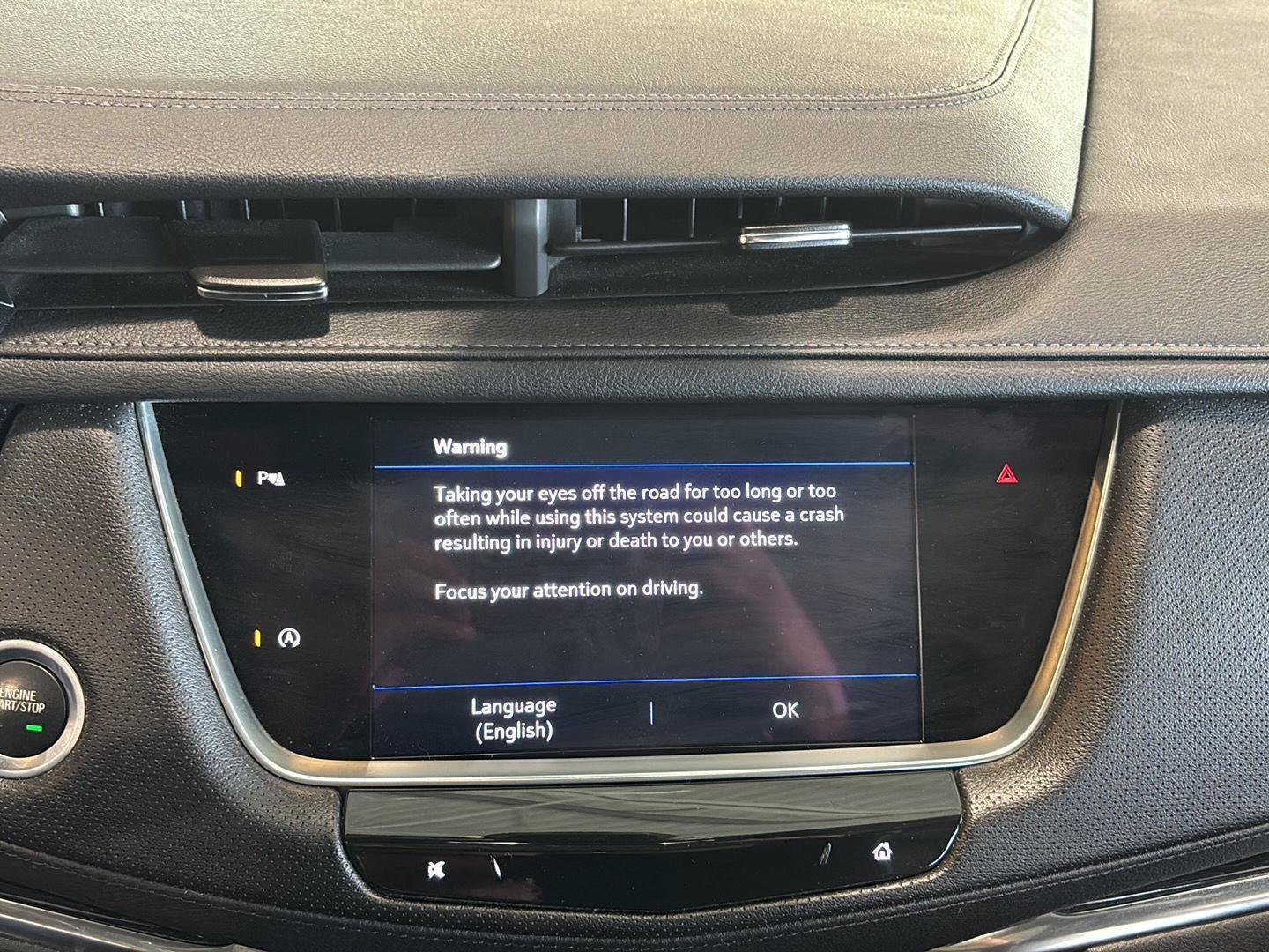 Certified 2022 Cadillac XT5 Premium Luxury w/ LPO, Floor Liner Package AWD/4WD image 24