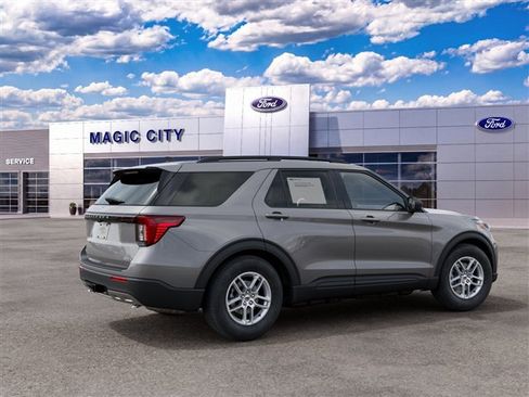 New 2027 Ford Explorer Active w/ Active Comfort Package AWD/4WD image 6