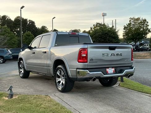 Used 2025 RAM 1500 Big Horn AWD/4WD image 5