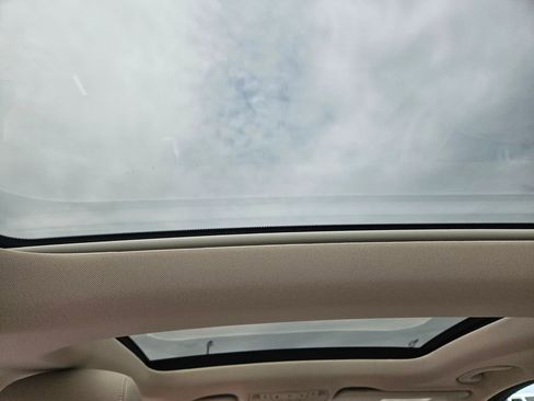 Used 2017 Mercedes-Benz C 300 4MATIC Sedan image 20