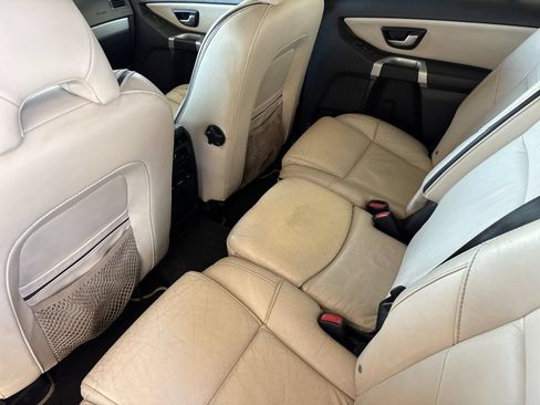 Used 2013 Volvo XC90 3.2 R-Design FWD image 5