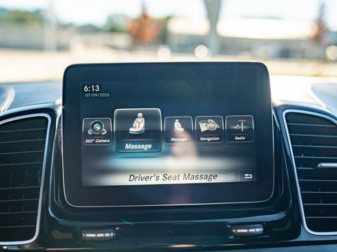 Used 2017 Mercedes-Benz GLS 63 AMG 4MATIC image 16