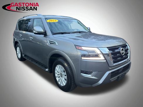 Used 2023 Nissan Armada SV image 2