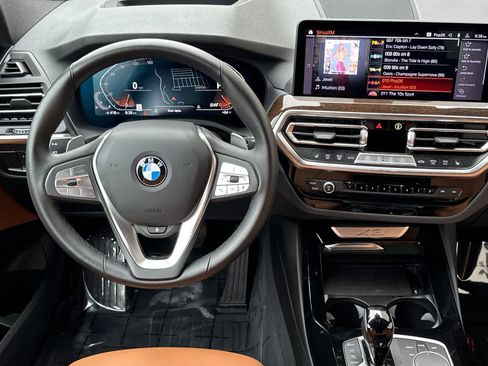 Used 2024 BMW X3 xDrive30i w/ Premium Package w/ZPA image 15