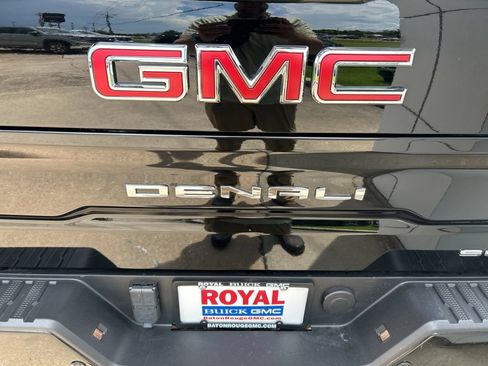 Used 2024 GMC Sierra 1500 Denali w/ Denali Reserve Package AWD/4WD image 32