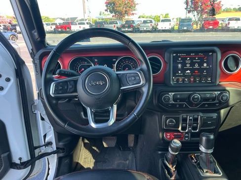 Used 2020 Jeep Gladiator Rubicon AWD/4WD image 15