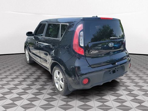 Used 2017 Kia Soul w/ Convenience Package FWD image 4