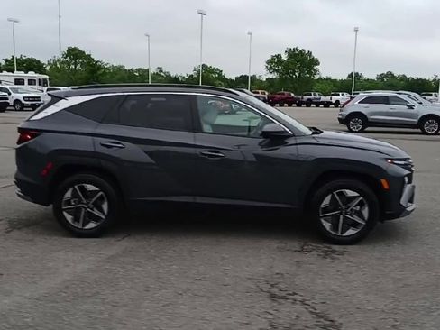 Used 2025 Hyundai Tucson SEL AWD/4WD image 9