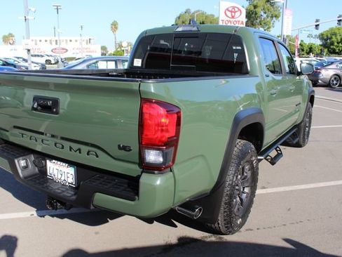 Certified 2021 Toyota Tacoma SR5 w/ Technology Package RWD image 20