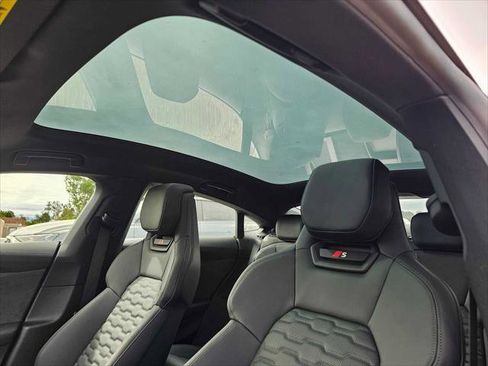 New 2026 Audi S e-tron GT Premium Plus image 23