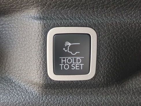 New 2026 Jeep Grand Cherokee L Limited w/ Luxury Tech Group II RWD image 15