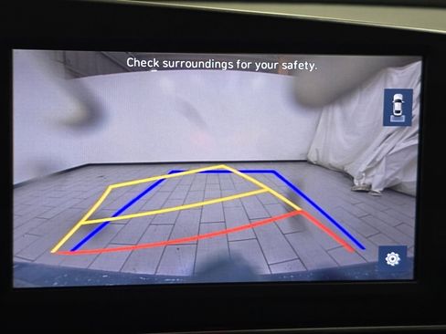 Used 2022 Hyundai Elantra SEL w/ Cargo Package image 5