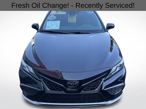 Used 2022 Toyota Camry XSE image 4