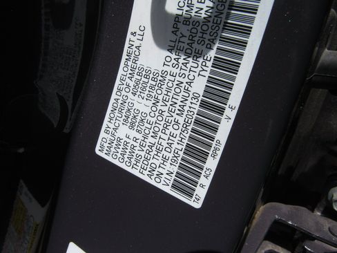 Certified 2024 Honda Civic EX-L image 6