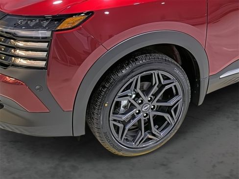 New 2026 Nissan Kicks SR image 7