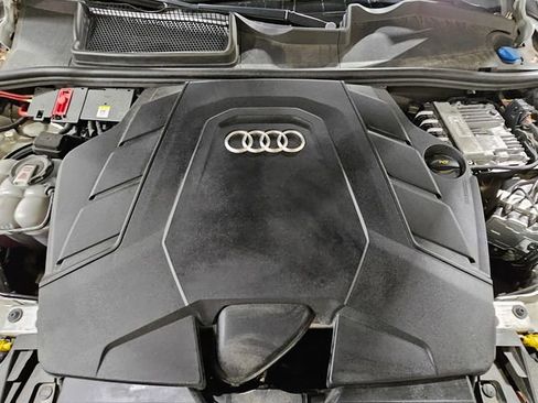 Used 2024 Audi Q7 3.0T Premium Plus image 41