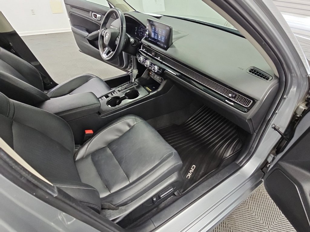 Used 2024 Honda Civic Touring image 36
