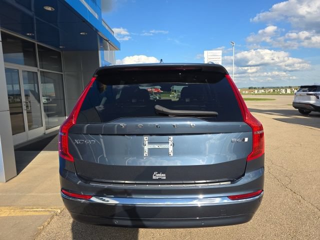 Used 2023 Volvo XC90 B6 Plus w/ Protection Package Premier AWD/4WD image 10