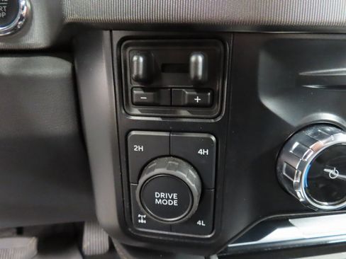 Used 2024 Ford F250 Platinum w/ Snow Plow Prep Package image 73