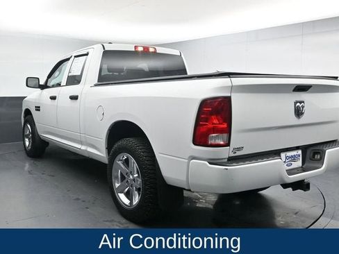Used 2018 RAM 1500 Express w/ Express Value Package AWD/4WD image 8