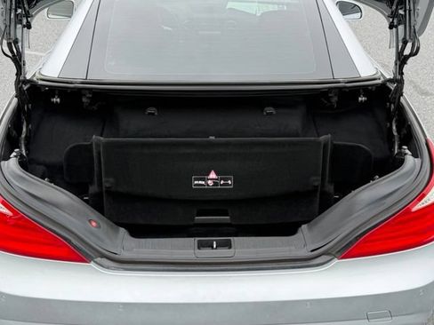Used 2013 Mercedes-Benz SL 550 image 25