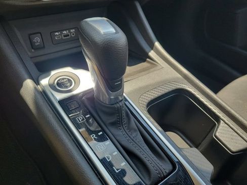 Certified 2025 Nissan Sentra SV w/ All-Weather Package FWD image 18