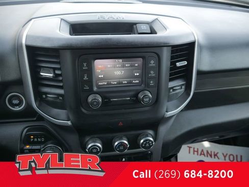 Used 2022 RAM 1500 Big Horn AWD/4WD image 46