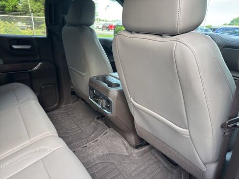 Used 2021 GMC Sierra 1500 SLT w/ SLT Convenience Package AWD/4WD image 13