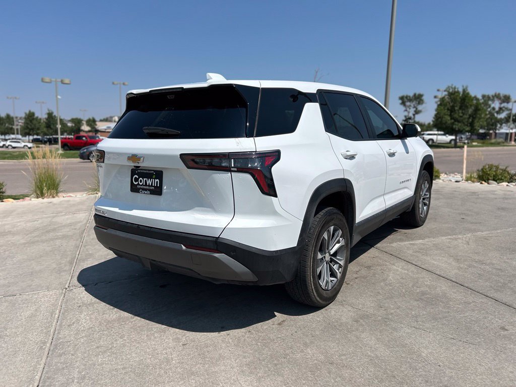 Used 2025 Chevrolet Equinox LT w/ Safety and Technology Package FWD image 8