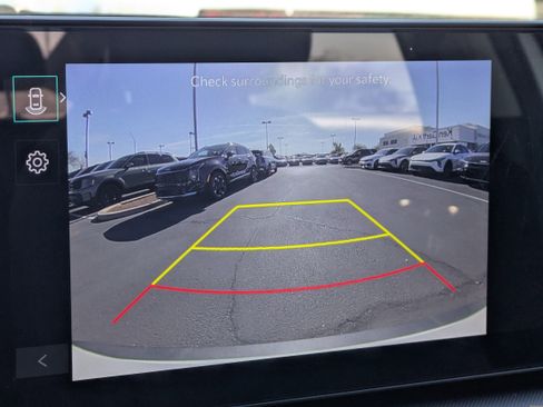 Certified 2025 Kia K4 EX image 27