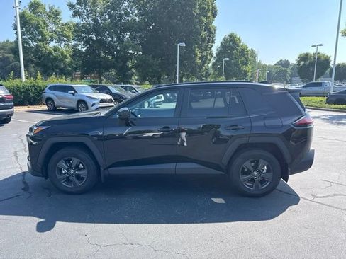 Used 2026 Toyota RAV4 LE FWD image 9