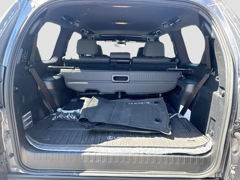 Used 2023 Lexus GX 460 Premium w/ Premium Plus Package AWD/4WD image 28