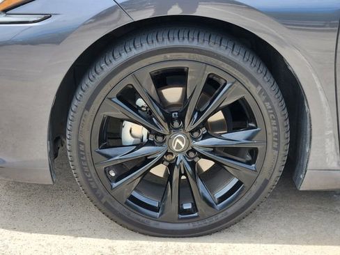 Used 2023 Lexus ES 350 F Sport w/ Accessory Package (Z2) image 10