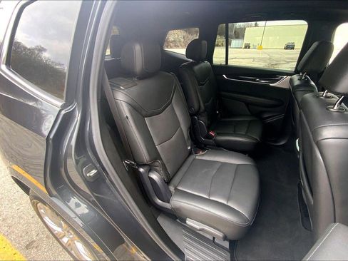 Certified 2021 Cadillac XT6 Premium Luxury image 23