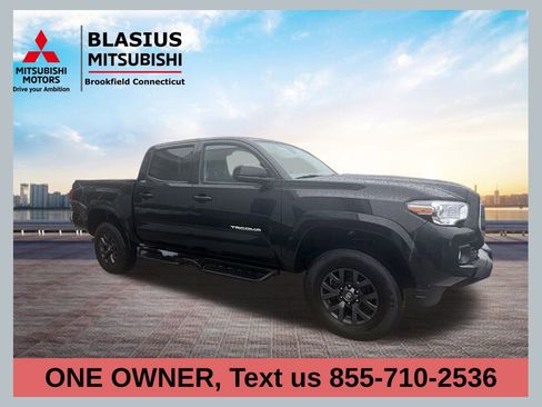 Used 2023 Toyota Tacoma SR5 image 1