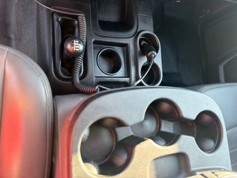 Used 2016 RAM 2500 Tradesman w/ Chrome Appearance Group AWD/4WD image 17