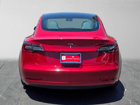 Used 2023 Tesla Model 3 Standard Range RWD image 4