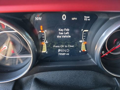 Used 2018 Jeep Wrangler Unlimited Rubicon image 33