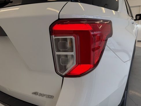 Used 2022 Ford Explorer XLT w/ Equipment Group 202A image 47