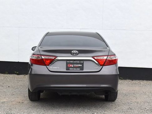 Used 2016 Toyota Camry LE FWD image 31